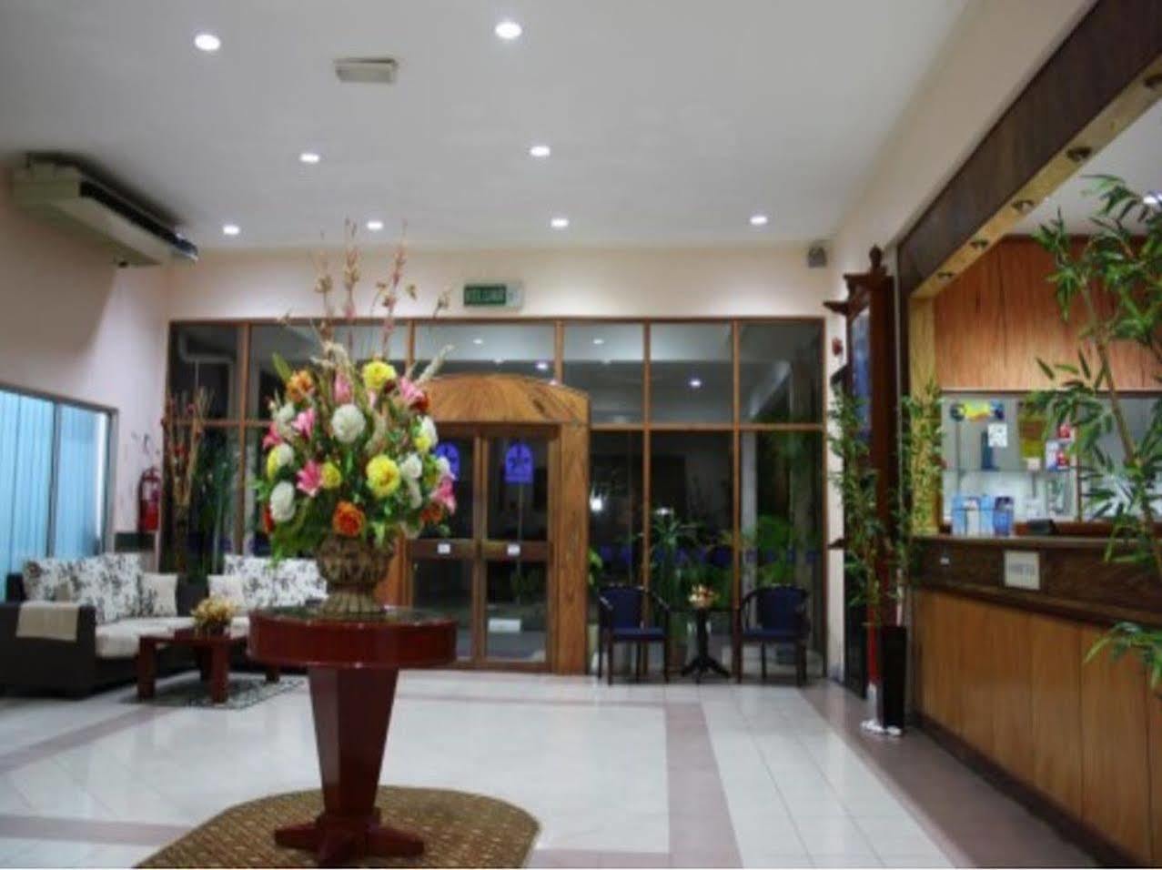Seri Malaysia Rompin Hotel 2*